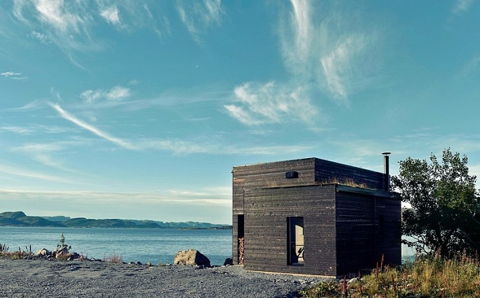 Hadar Hus – Modern Rural Home on the Coast of Norway