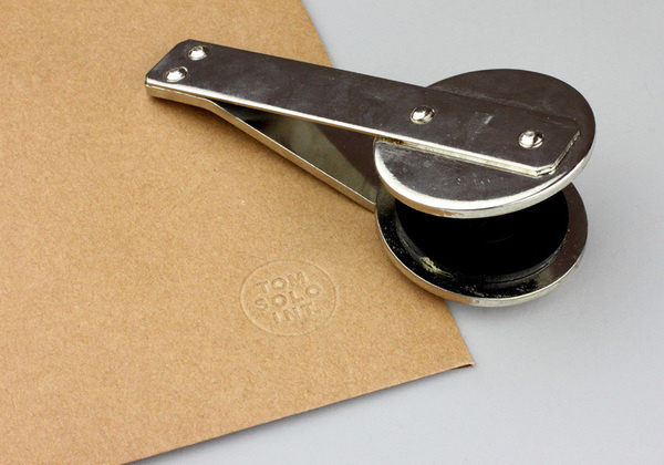 Mash Creative #logo #embossing