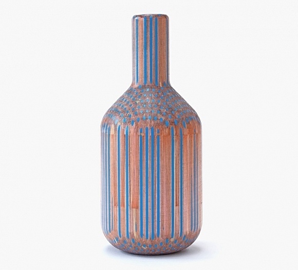 Decorative Wooden Vases Made from Pencils #vases #wooden #wood #recycled #art #pencils #decorative
