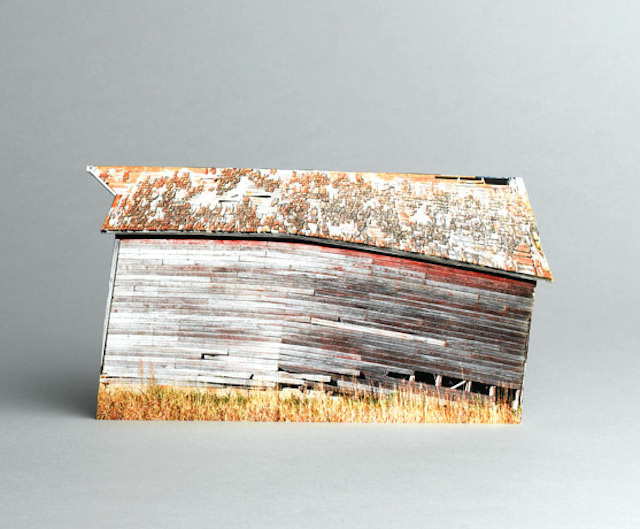 brokenhouses-14 #sculpture #house #art #broken #miniature
