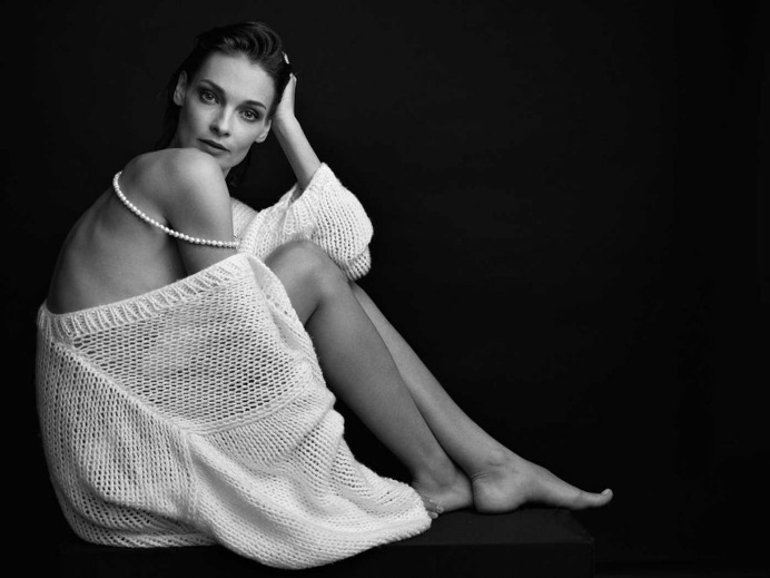 #HerWhite: Black and White Beauty Photography by Dmitry Bocharov