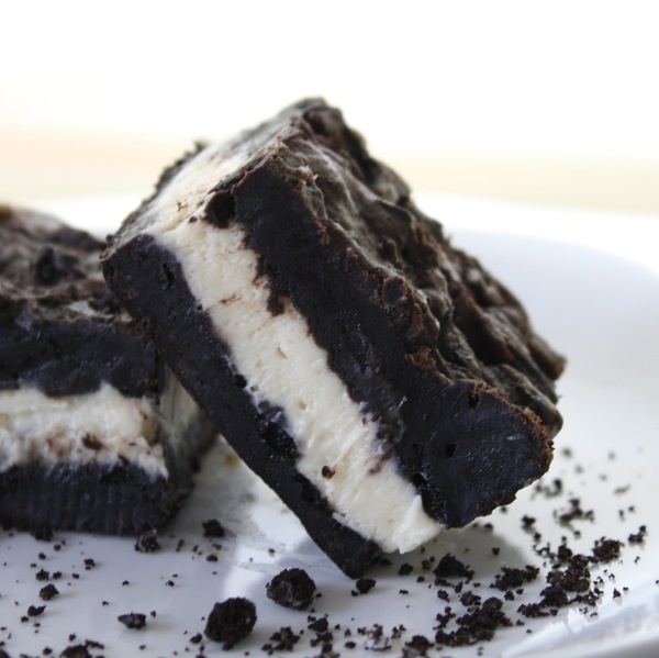 Chocolate Therapy: Oreo Cheesecake Bars #food