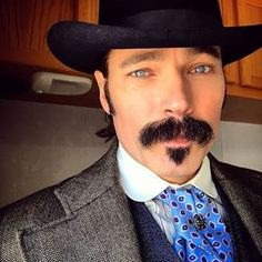 #wynonnaearp hashtag on Instagram • Photos and Videos