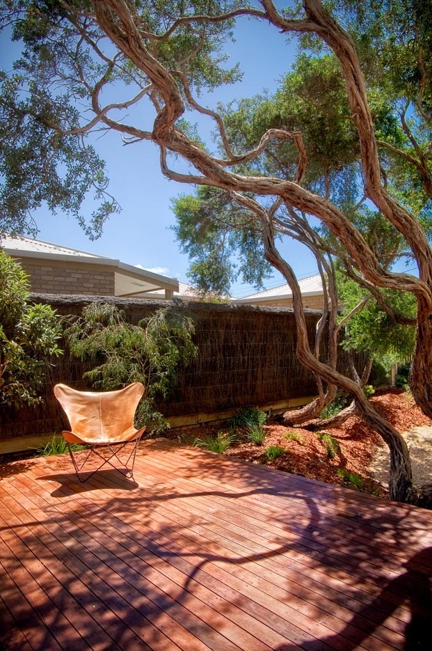 An Extensive Renovation of a Tiny Weatherboard Beach Shack