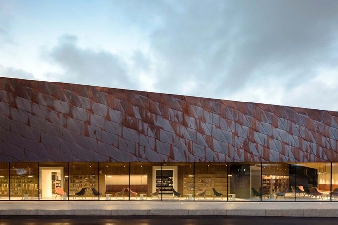 Kirkkonummi Library / JKMM Architects,© Tuomas Uusheimo