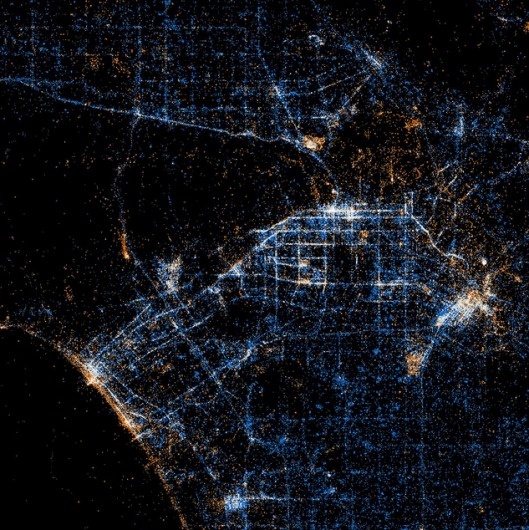 Beautiful maps of Twitter and Flickr usage « These Old Colors #social #network #los #angeles