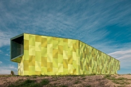 Manifold centre by Vaillo & Irigaray | Muuuz - Webzine Structures & Design #siding #aluminum #architecture #house
