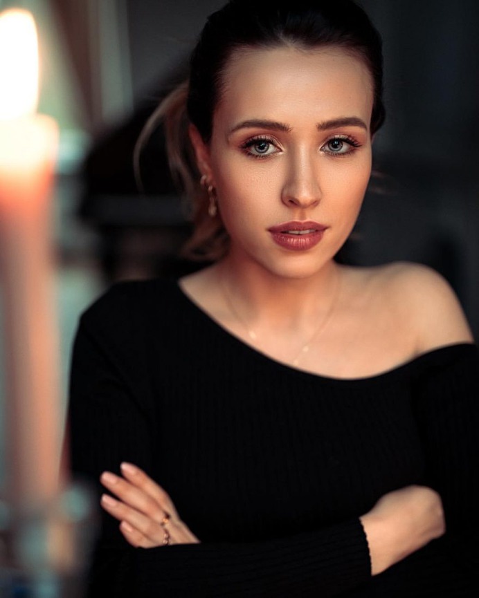 Marvelous Female Portrait Photography by Stefan Teresiak