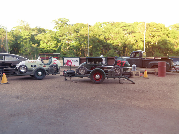 elgin-2 #sculpture #diorama #elgin #park #art #miniature #car