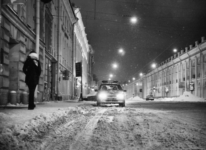 Winter is Coming: Snowy Russian Street Photography by Chris Retro