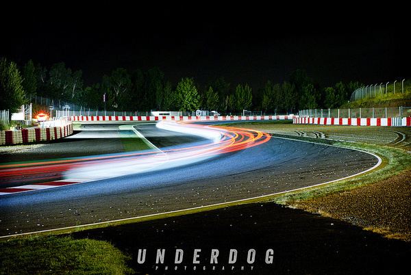 DSC_7438 copia | Flickr: Intercambio de fotos #night #circuit #cars #track #car #racing #light #race