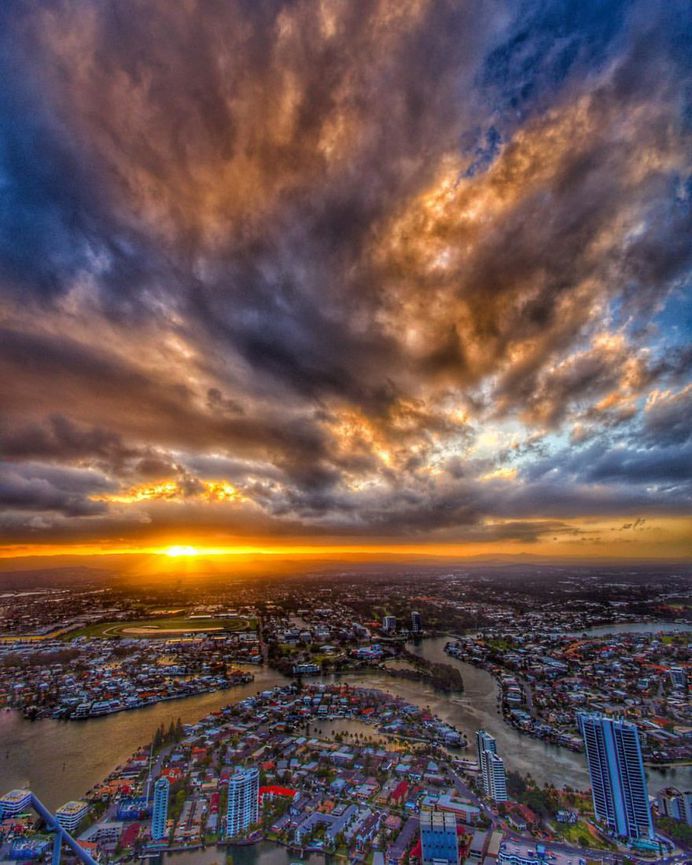 Astonishing Sunsets and Sunrises From Southeast Queensland