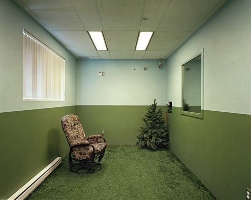 2_30.jpg (510×408) #photography #lynne cohen
