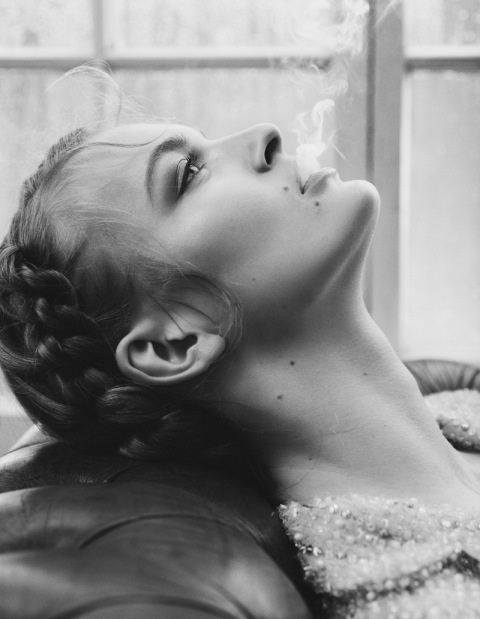 Benjamin Vnuk | PICDIT #white #photo #black #photography #portrait #fashion