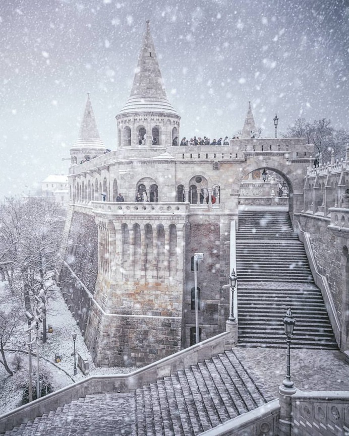 Beautiful Cityscapes and Street Photography by Krenn Imre