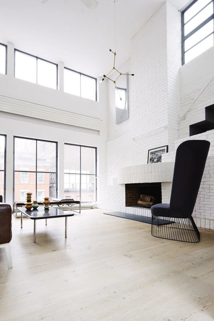 Scandinavian and Minimal New York City Loft 4