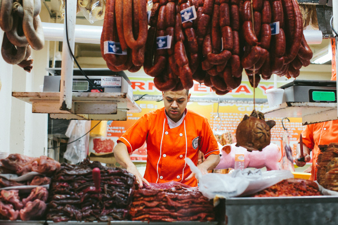 Central_de_Abasto-29.jpg #butcher #market #mexico #city #meat #street #vineshk