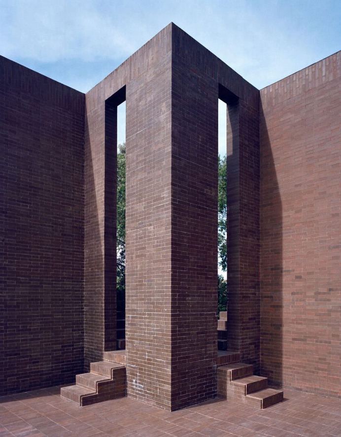 A Summer House with the Red Pool, 1973, Mont-ras , Girona, Spain by Ricardo Bofill Taller De Arq ...