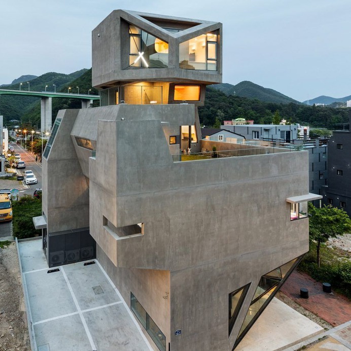 Ten apartment blocks that break the mould with unusual shapes
