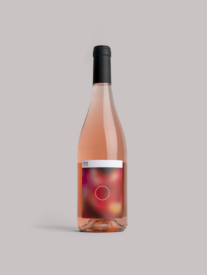 Exploring wine packaging - Mindsparkle Mag Mag"Viamic" is the new wine brand designed by Ingrid Picanyol Studio, where beautiful packaging merges with a new concept – an experience which offers a subjective perception of the world and wine. #logo #packaging #identity #branding #design #color #photography #graphic #design #gallery #blog #project #mindsparkle #mag #beautiful #portfolio #designer