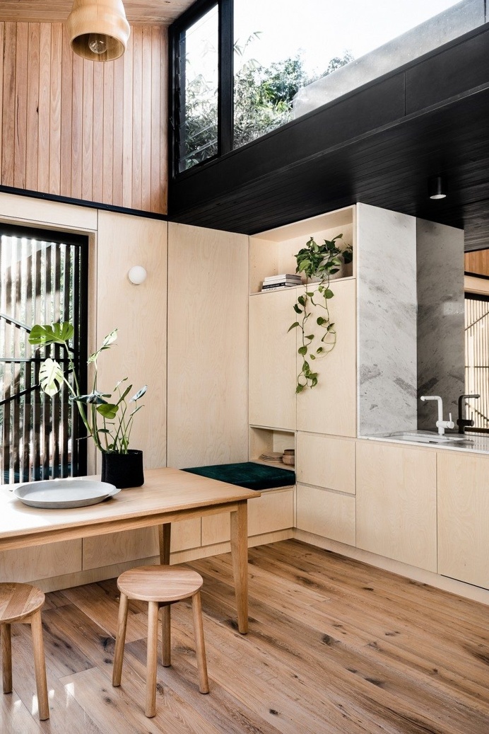 Light Corridor House is an Extension to a Typical Victorian Workers' Cottage 6