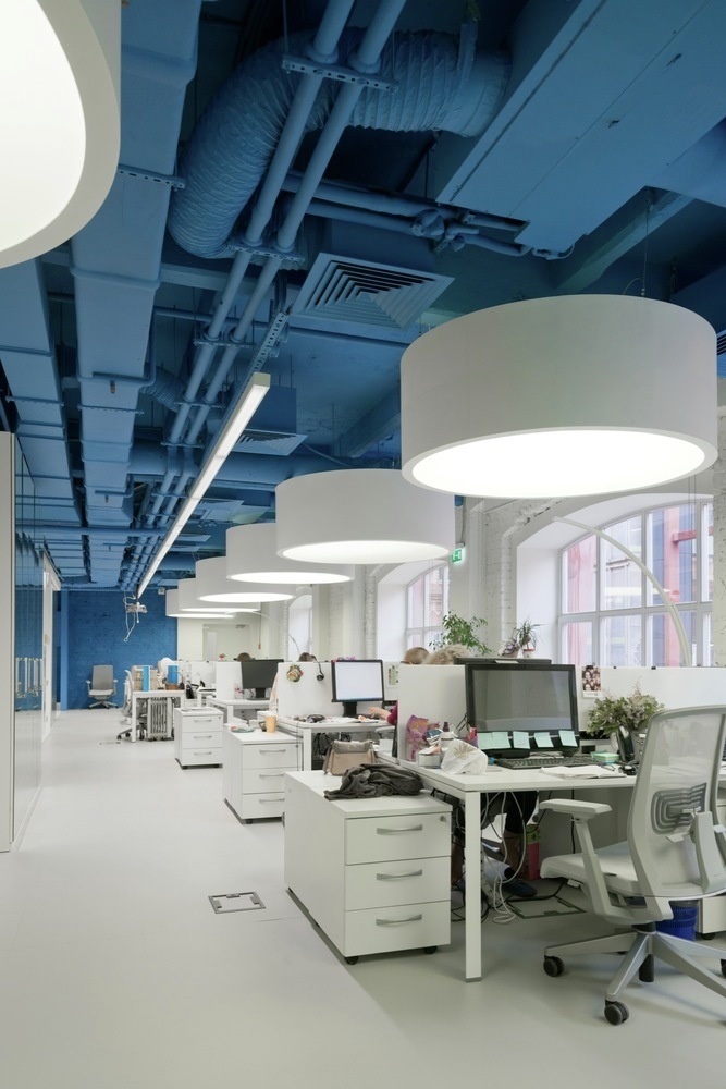 Oficinas OPTIMEDIA Media Agency / Nefa Architects