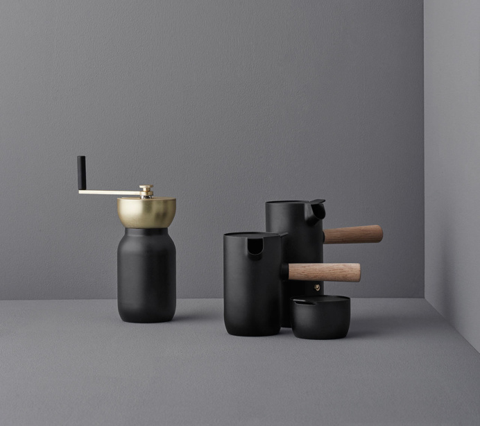 Collar Coffee brewer Stelton head minimal design inspiration by mindsparklemag