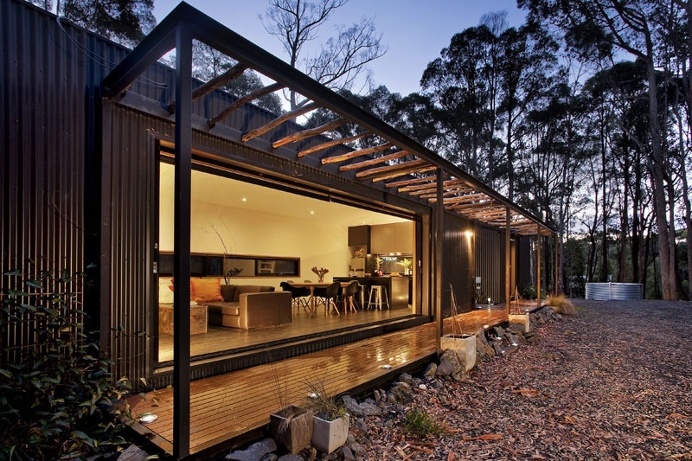 Musk Bunker – Modern Prefab Cabin by Modscape