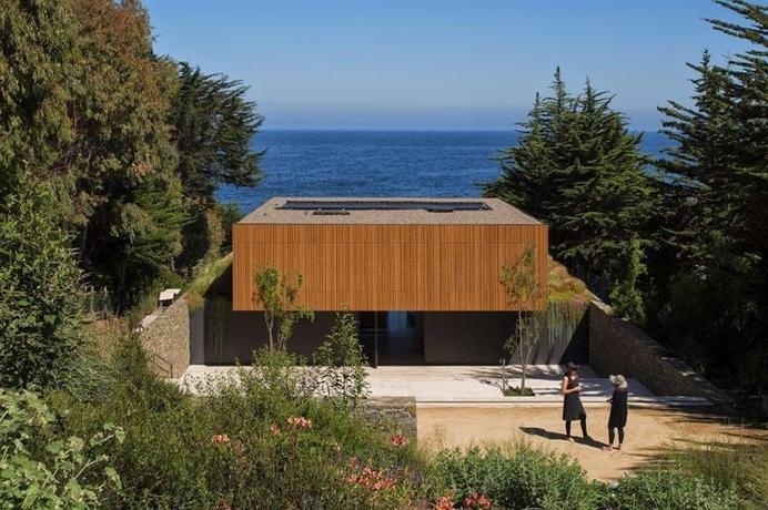 Casa Rocas by Studio MK27 and 57Studio - www.homeworlddesign.com (5) #chile #brazil #architecture