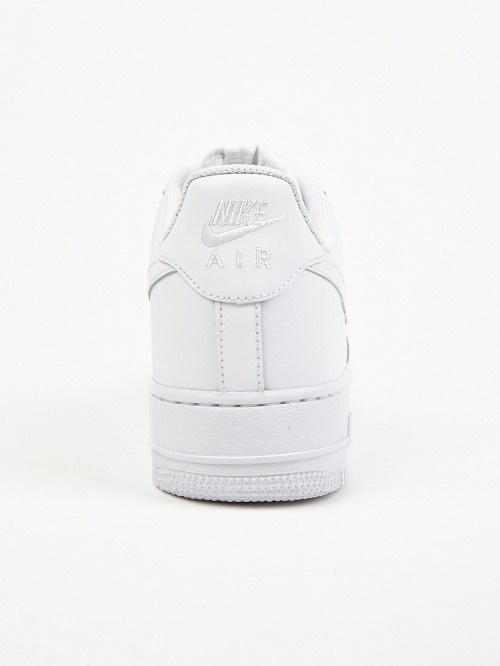 Likes | Tumblr #fashion #nike #shoes #white