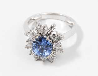 Saphir-Diamant-Ring