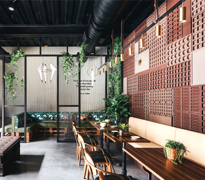 Clay Bricks Look Like Chocolate in a Restaurant Decor - InteriorZine #restaurant #decor #interior
