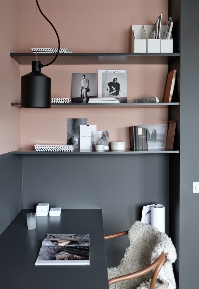 The Design Chaser: Dark Walls in the Bedroom | x 3 #interior #design #decor #deco #decoration