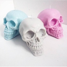 Pastel skull candles - set of three - 100% soy wax - your choice of colour & scent! Vegan friendly - - pastel scented candle