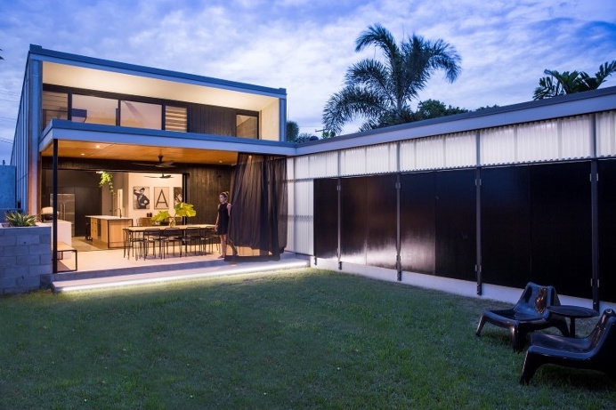 Laneway House