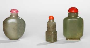 Group of three Snuffbottles from celadon coloured Jade