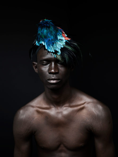 Designer Ashley Lloyd #headdress #design #feathers #photography #ashley #portait #lloyd #beauty