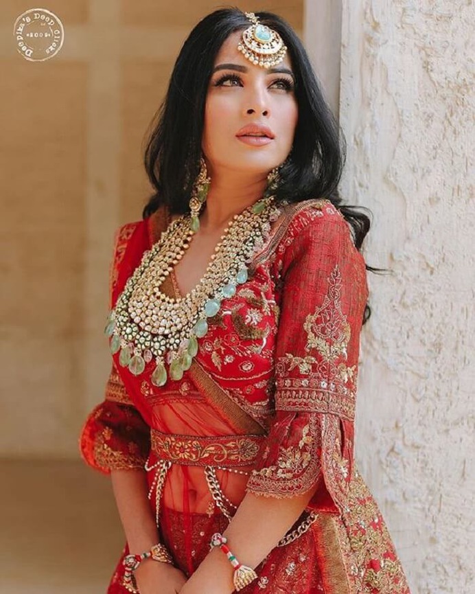 Spellbinding Belted Lehengas for Brides and Bridesmaids