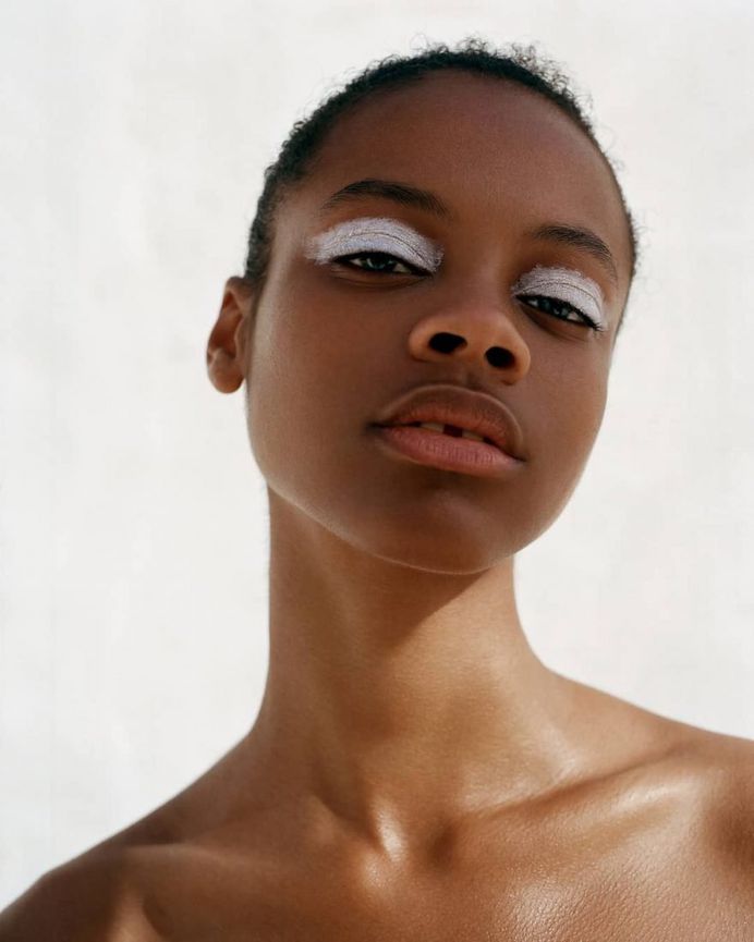 Aesthetic and Delicate Beauty Photography by Anya Holdstock