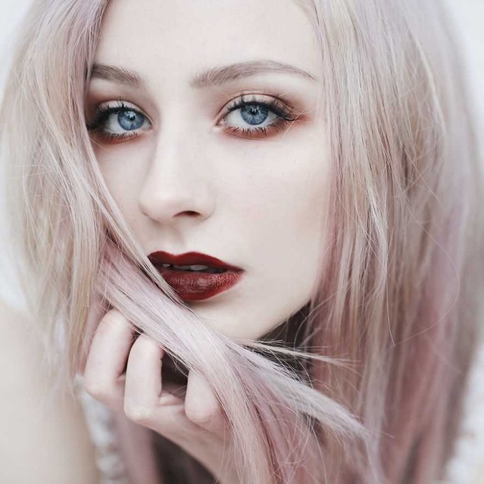 Amazing Conceptual Portraits Inspired By Blue Eyes by Jovana Rikalo