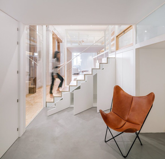 Madrid Loft - "House Within a House" Inspired by Japanese Architecture