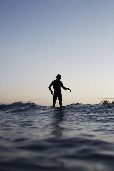 derek from dl skateboard - © julien roubinet #longboard #surf #print #classic #custom #malibu