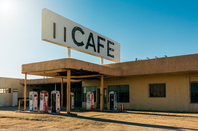 Desert Center California Photography - Mindsparkle Mag Beautiful photoshoot of a deserted diner in California. The shoot is entitled Desert Center, California, and it was captured by Mickey Strider in San Diego. #design #identity #color #photography #graphic #design #gallery #blog #project #mindsparkle #mag #beautiful #portfolio #designer