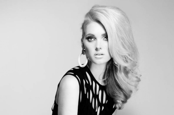 Swedish Elsa Hosk photographed by Therese + Joel and styled by Emily Lentz Jenkins for the latest edition of Galore Magazine, aptly titled W #fashion #photography #inspiration