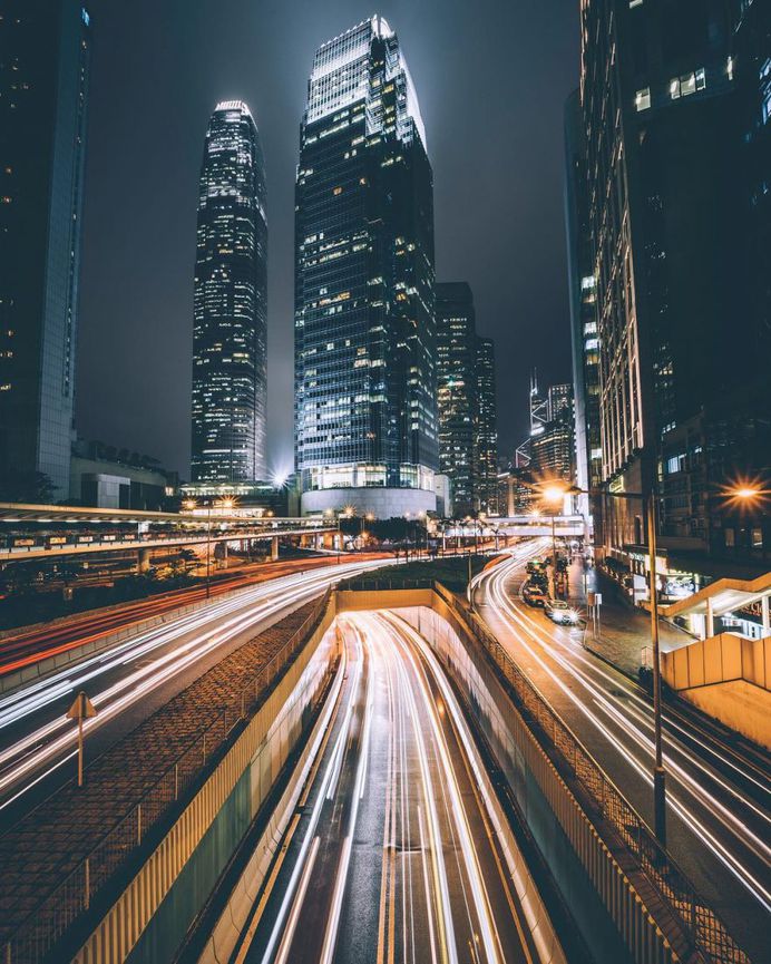 #streets_vision: Vibrant Street and Urban Photography by Jordan Bank