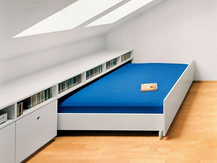22 Ideas to Hide a Guest Bed - InteriorZine
