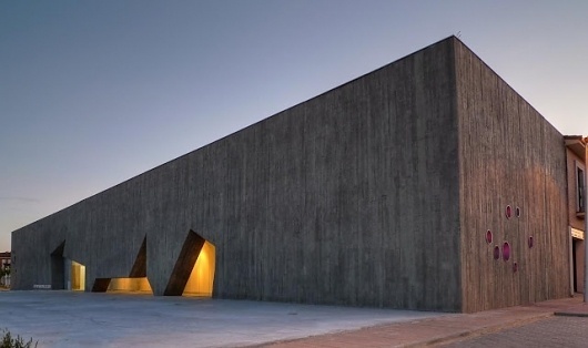 a f a s i a: Ares Arias Garrido Arquitectos #arquitectos #municipal #ares #garrido #tordesillas #arquitectura #arias #ocio