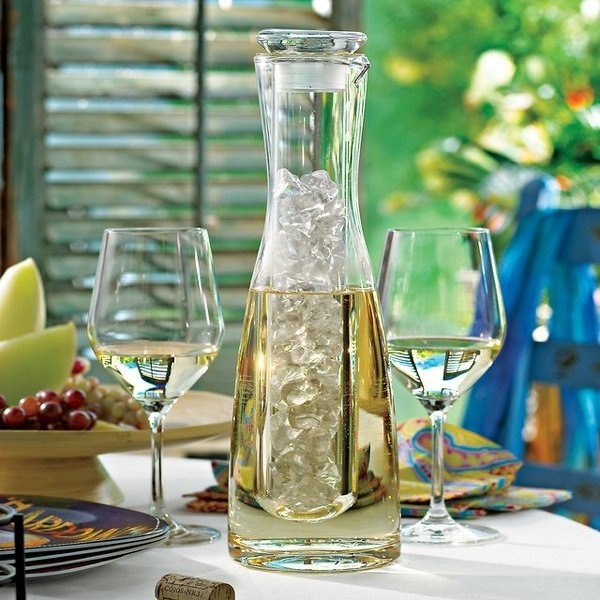Chilling Carafe With Ice Sleeve #gadget