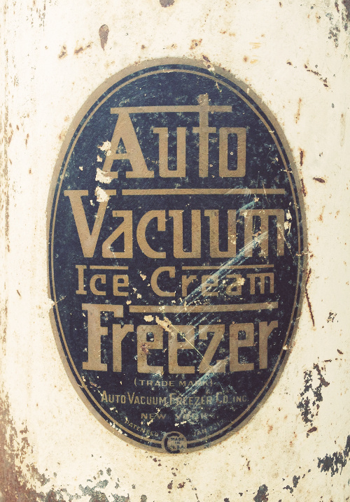typehunting.com #vintage #typography