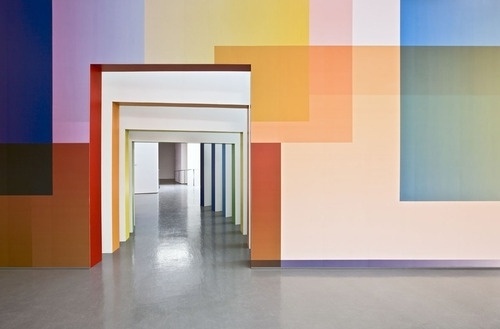 Vajza N'kuti #design